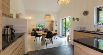Holiday Home in Dishoek Near Beach & Dunes