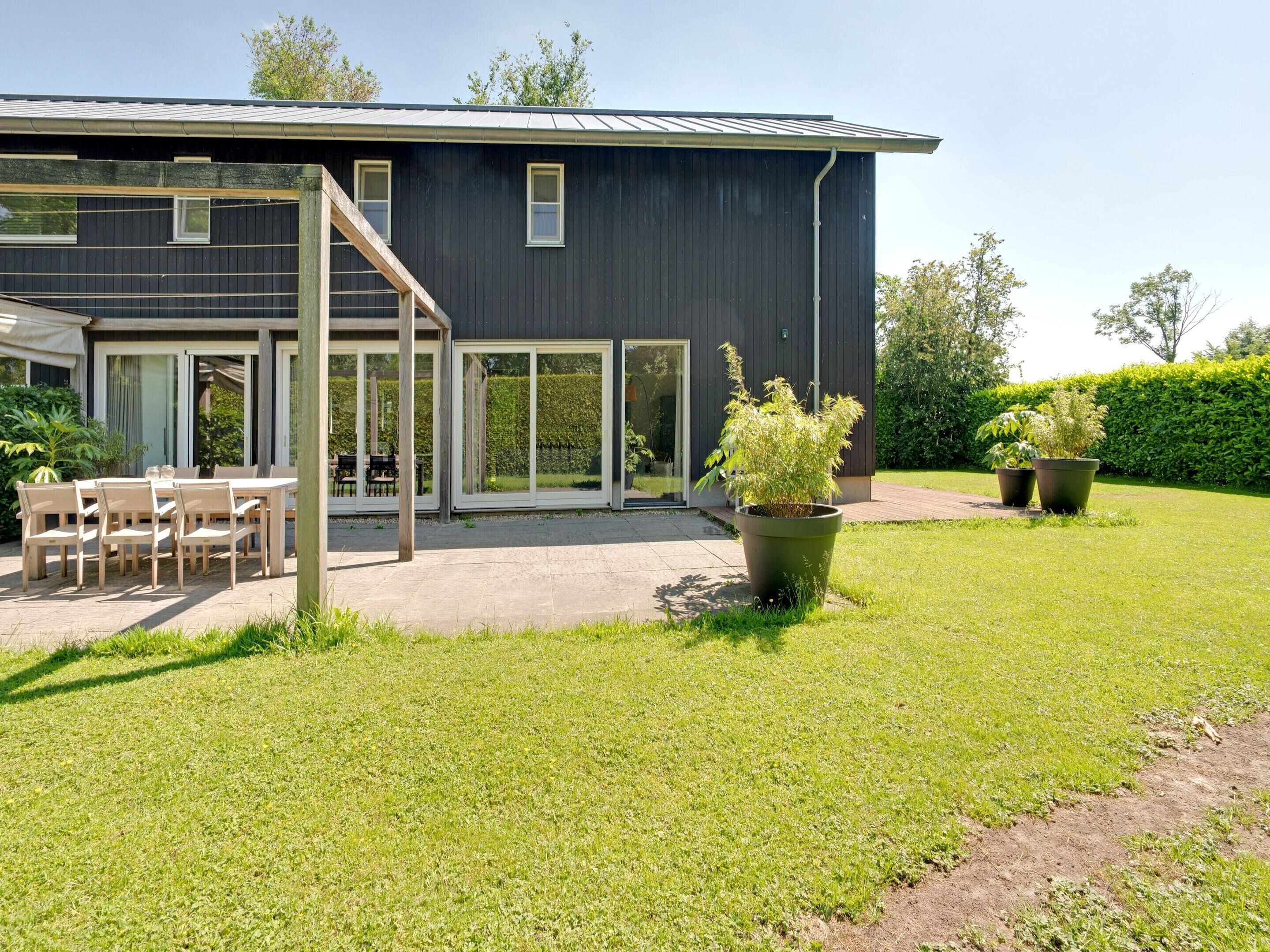 House | Garden