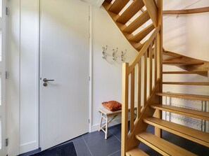 House | Interior - Family House in Grou Near Water Sports (Grou)