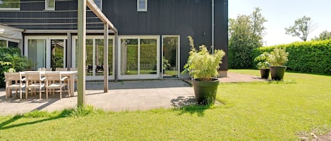 House | Garden