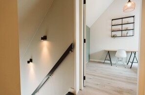 House | Reception