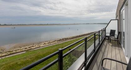 Apartment in Sint-annaland With Water Views