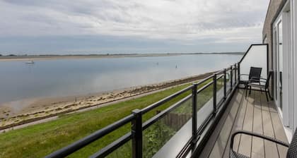Apartment in Sint-annaland With Water Views