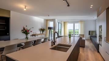 Apartment | Private kitchen | Highchair