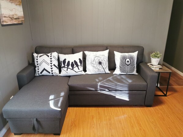 Living area - Monthly Rent Sun Retreat #2 (Pahrump)