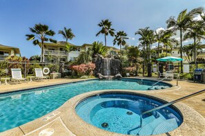 Outdoor pool, a heated pool