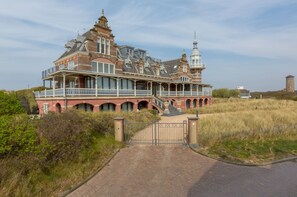 House | View from property - Studio in Domburg Near Beach and Nature Reserve (Domburg)