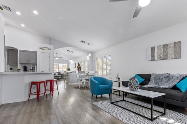 المنشأة من الداخل