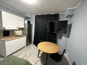 Classic Studio | Private kitchen - VL APARTMENT (Ronninge)
