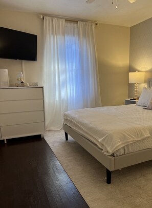 1 bedroom, desk, iron/ironing board, free WiFi