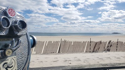 Cozy 2-bedroom vacation home《 free WiFi & parking 》New London, Connecticut, USA