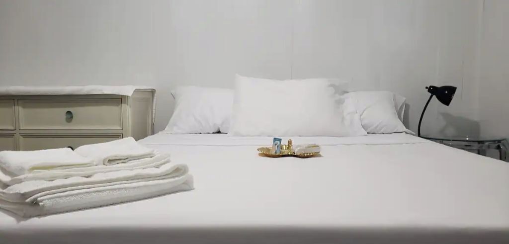 2 多间卧室、办公桌、熨斗/熨衣板、免费 WiFi