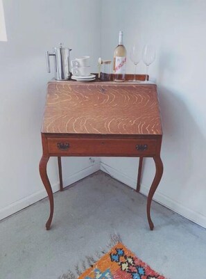 Interior - Heart of Highland Park (Los Angeles)