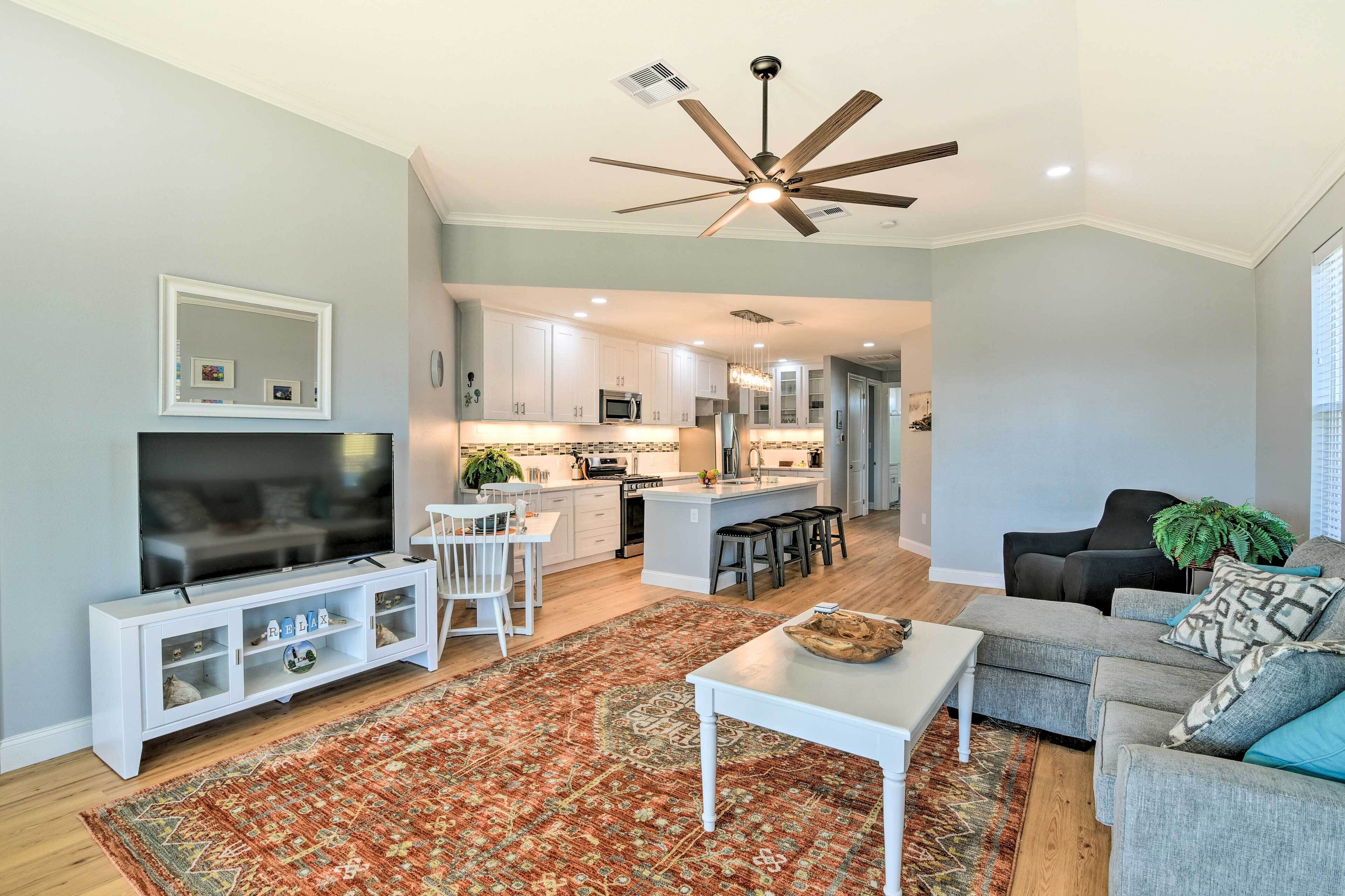 Jamaica Beach Vacation Rental - 1/2 Mi to Beach!