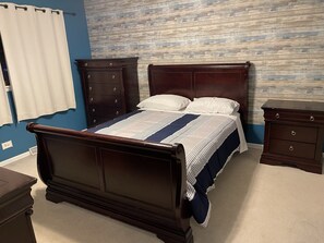 3 chambres, lit de bébé portatif, accÚs au Wi-Fi (inclus)