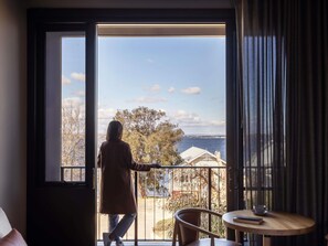 Standard Room, Balcony | In-room safe, desk, laptop workspace, iron/ironing board