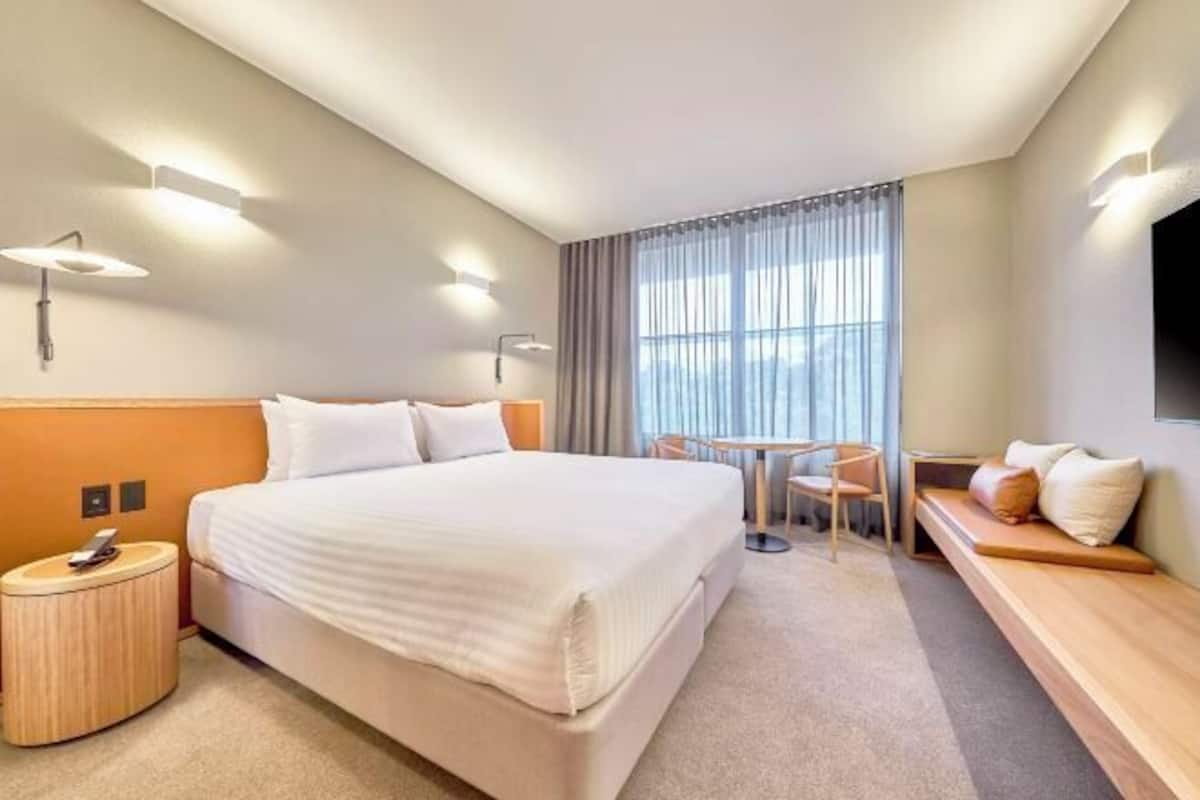 In-room safe, desk, laptop workspace, iron/ironing board