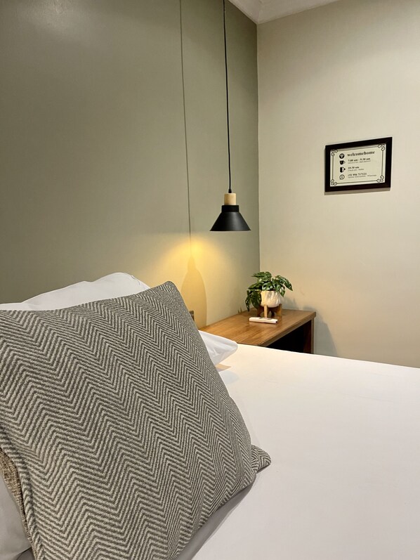 In-room safe, desk, laptop workspace, soundproofing