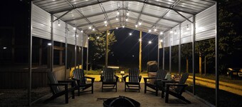 Hidden Jewell Studio Suite #3 - 3BD/1BA Kitchenette & Washer/Dryer on Outlaws