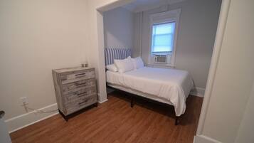 2 chambres, fer et planche Ă repasser, Wi-Fi gratuit, draps fournis