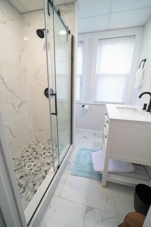 Haartrockner, Handtücher