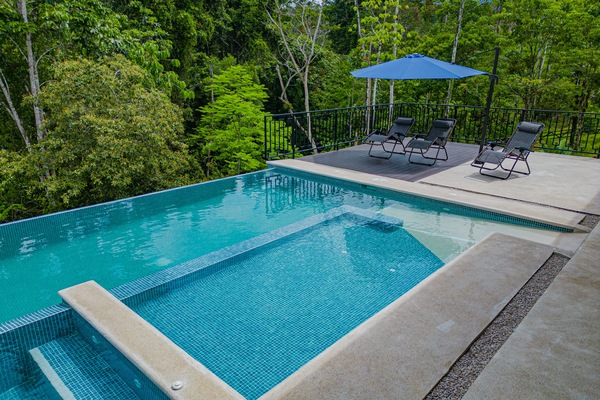 Udendørs pool, opvarmet pool