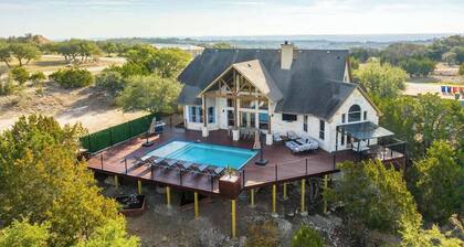 Sleeps 20 - Pool, Game Room, Fire Pit, Views