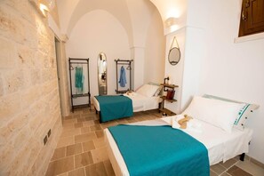7 室のベッドルーム、WiFi、ベッドシーツ