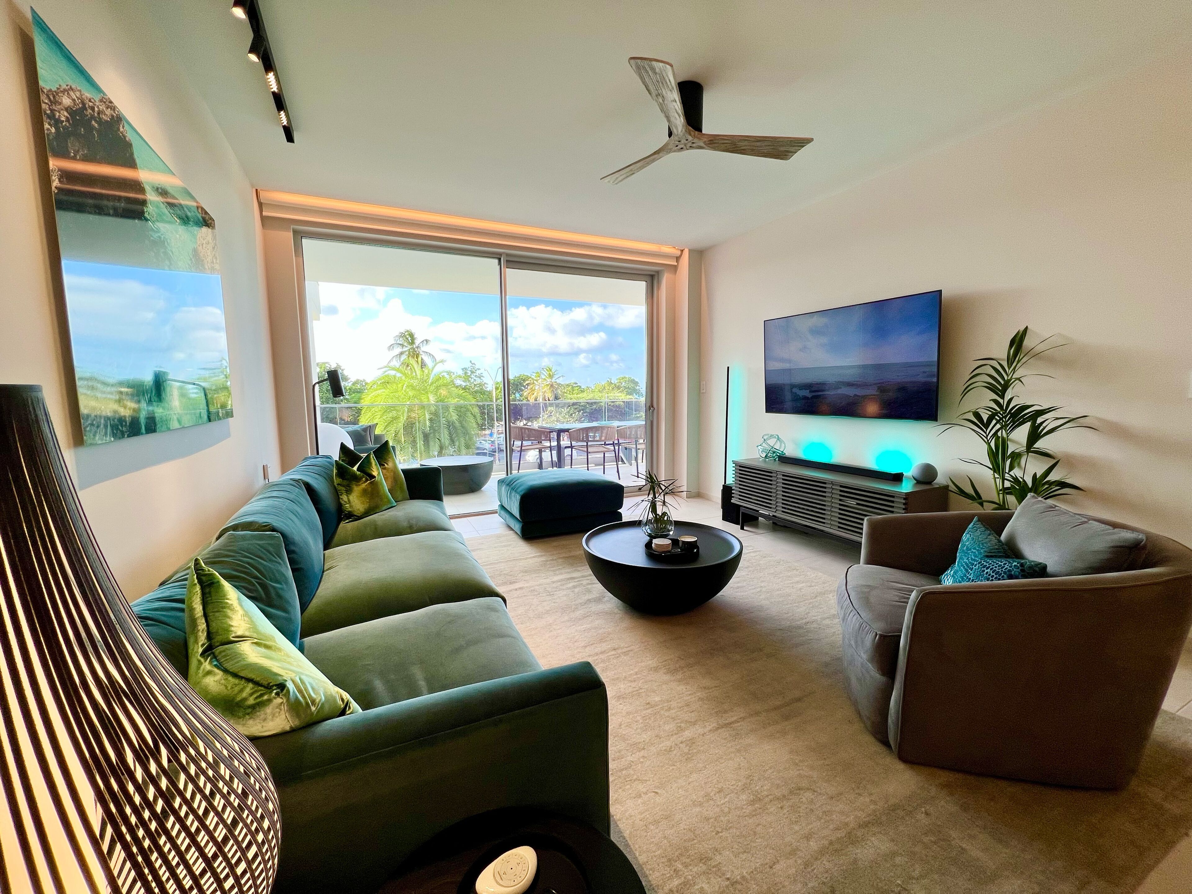 Smart-TV, stereoanlegg og printere