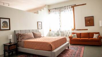 1 chambre, bureau, Wi-Fi gratuit, draps fournis