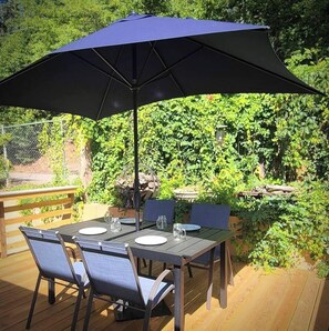 Outdoor dining - 15 Fisher's Paradise on Lake Saluda w Boat Ramp (Greenville)