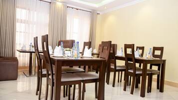 Gratis komplet morgenmad hver dag