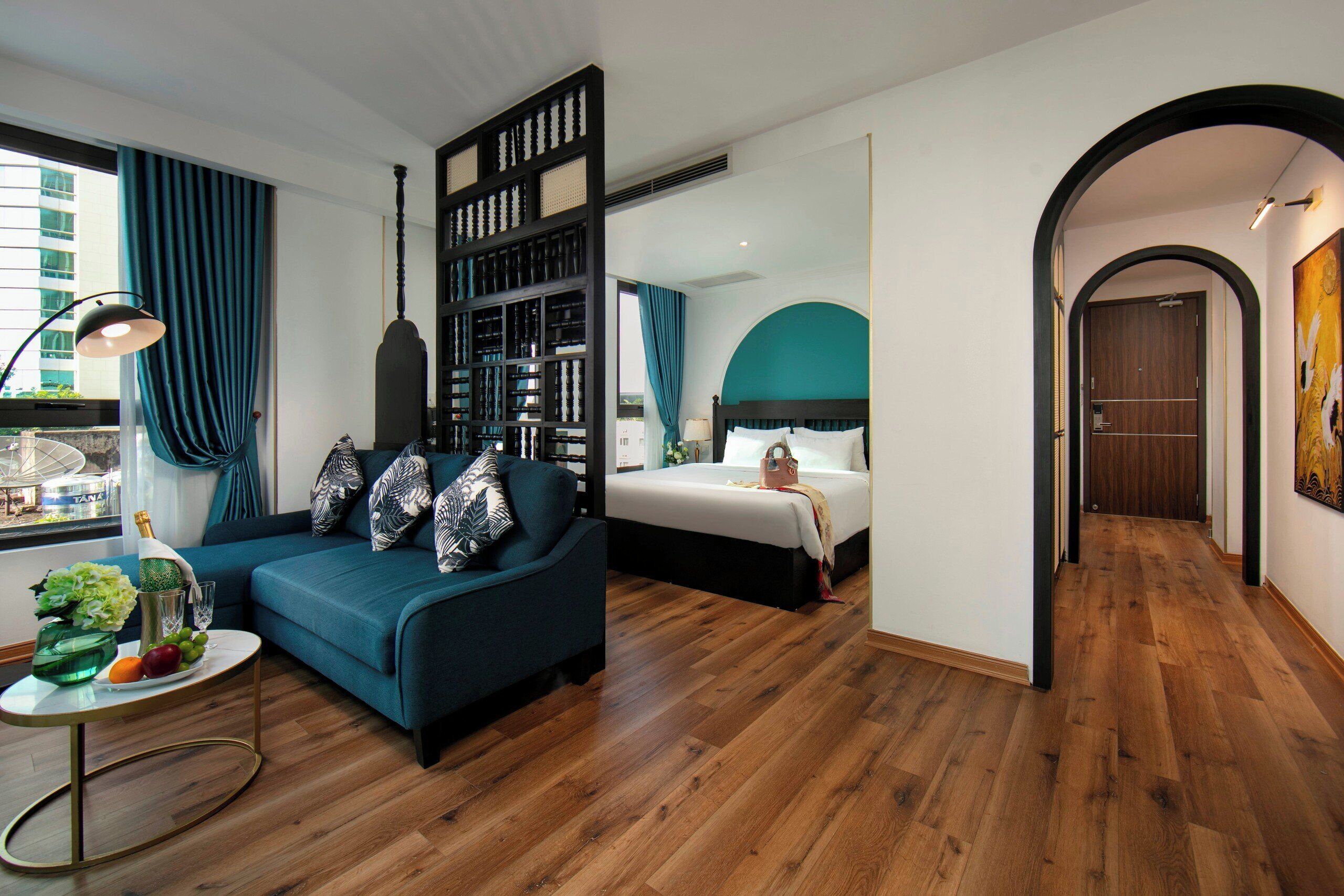 Presidential-rum - balkong - utsikt mot staden | Minibar, värdeförvaringsskåp på rummet och individuell inredning