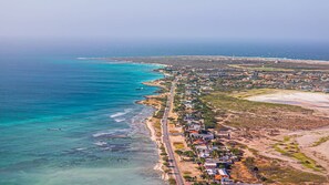 Beach nearby, sun loungers, beach towels