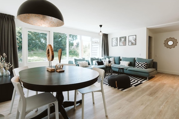 House | Living room