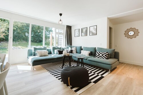 Modern Holiday Home With Spacious Garden and Terrace Suitable for 5 People