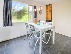 House | Dining