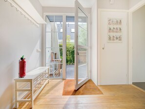 House | Reception