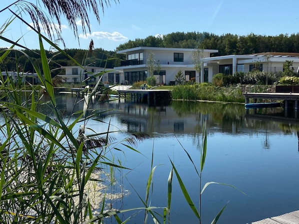 Villa | Exterior - Villa in Harderwold With Garden (Zeewolde)