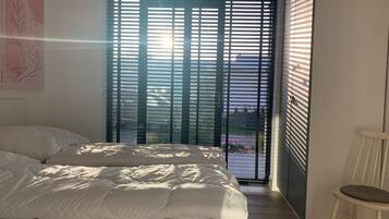 Villa | 4 bedrooms, individually furnished, bed sheets