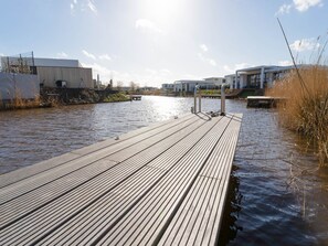 Balcony - Villa in Zeewolde With Private Jetty (Zeewolde)