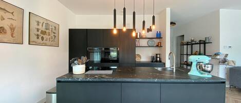 Villa | Dapur peribadi | Kerusi tinggi