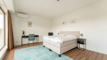 Villa | 4 slaapkamers, individueel gemeubileerd, een strijkplank/strijkijzer