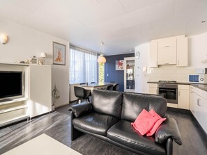 House | Living room - Holiday Home by Westerschelde Coast (Baarland)