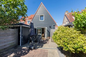 House | Balcony