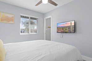 3 عدّة غرف نوم ومكتب ومكواة/لوح كي وواي فاي م�جانًا