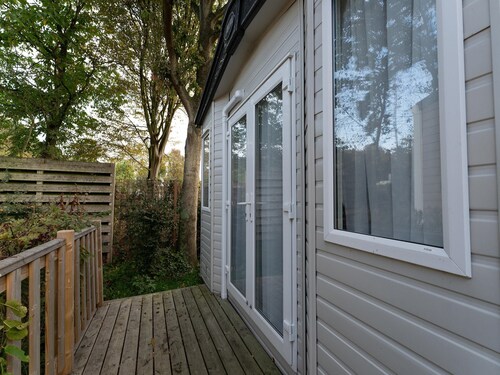 Chalet in Renesse Near Sandy Beaches