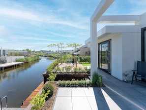 Ferienhaus | Balkon