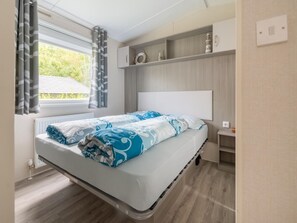 3 bedrooms, individually furnished - Luxury Chalet With Garden in Quiet Location in Renesse (Renesse)