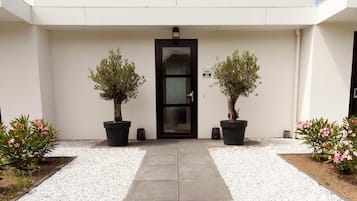 Villa | Exterior